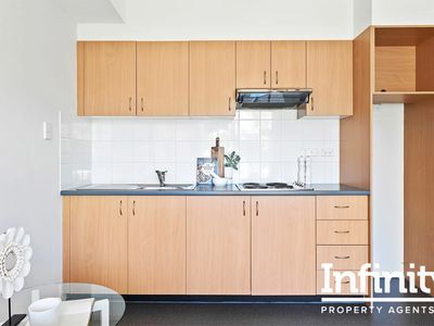 302A / 130 Carillon Street, Newtown