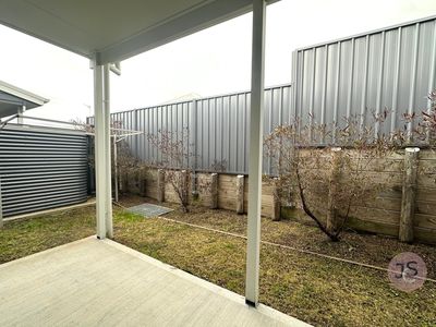8 LAPWING ST STREET, Elermore Vale