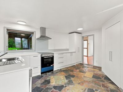 49 Springs Road, Parakai, Helensville