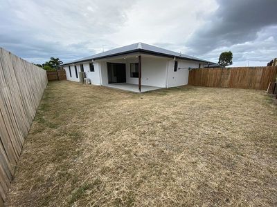 1 / 10 Satinwood Avenue, Urraween