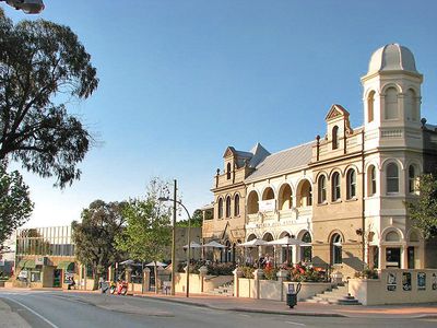 3b Temple Street, Victoria Park