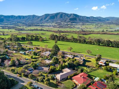 14 Allamar Court, Tawonga South