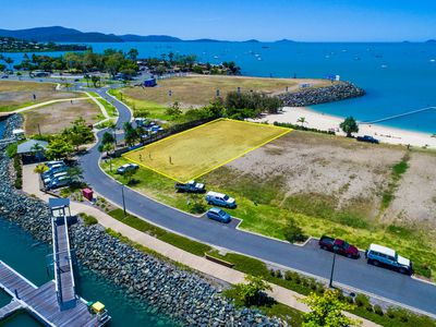 15 The Beacons, Airlie Beach