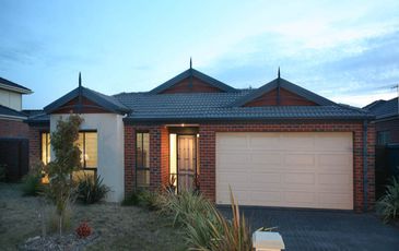 117 Robinswood Parade, Narre Warren South