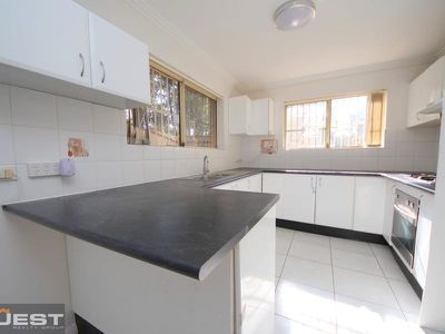 1 / 29 Prairie Vale Road, Bankstown