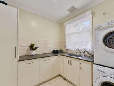 28 Donovans Road, Donovans