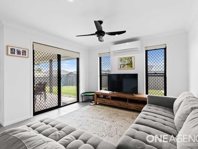 2 Braun Court, Urangan