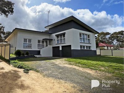 19-21 Inglewood Road, St Arnaud