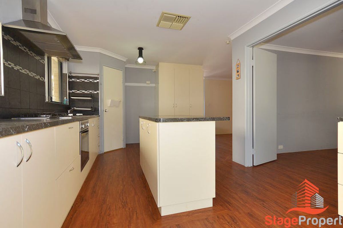 49 Mitra Loop, Bennett Springs