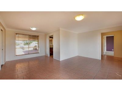40 Meadowbank Drive, Dubbo