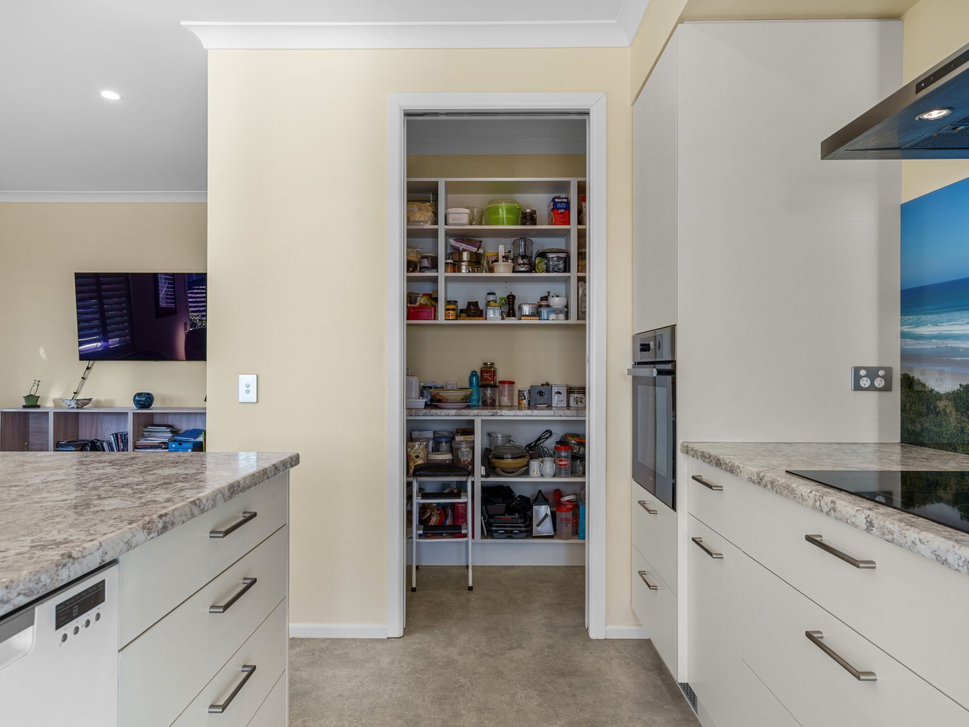 221 The Ridgeway, Stoke