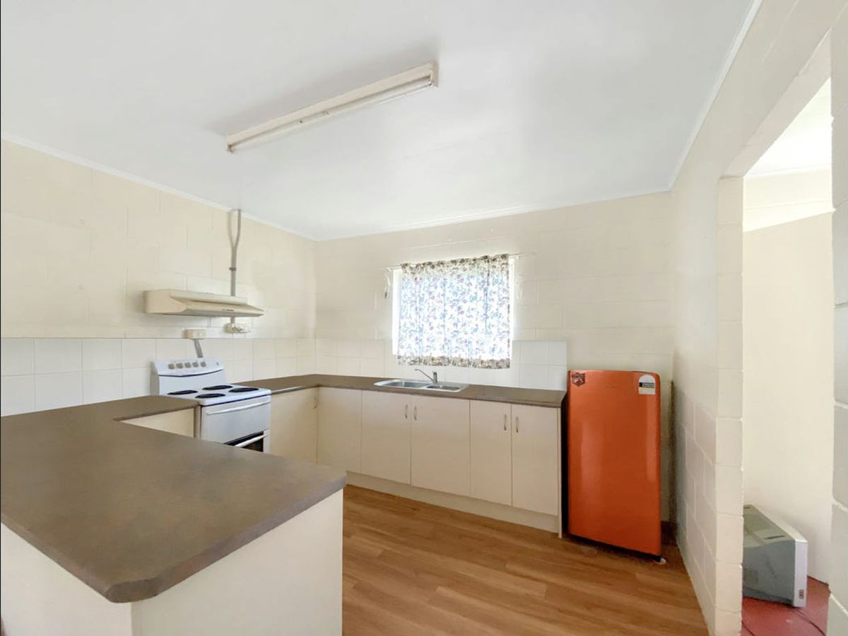 20 McConnell Street, Atherton