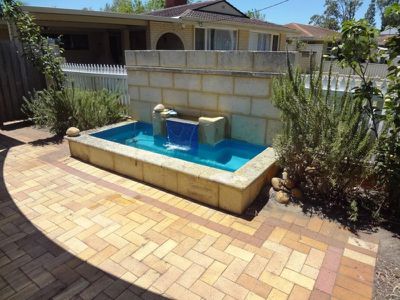 8 Mandala Crescent, Bateman