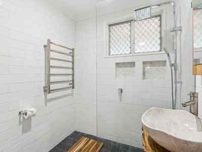 2 Gamage Way, Lockridge