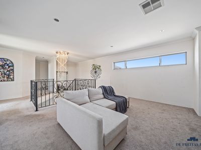 11 Bayview Terrace, Yangebup
