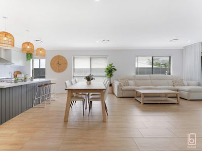 43 Caravel Street, Hamlyn Terrace