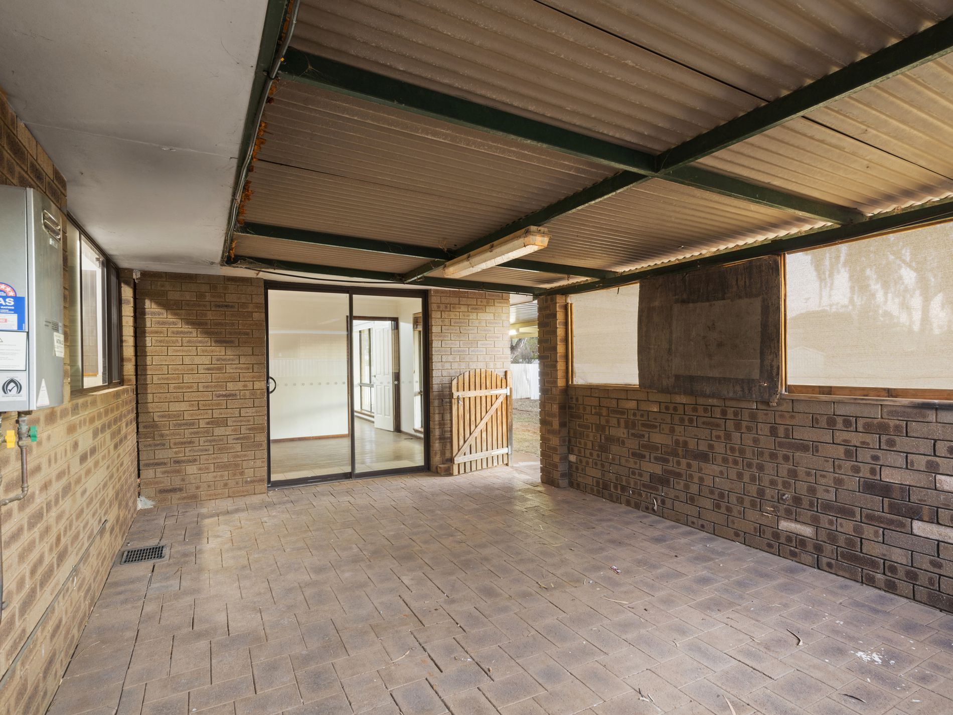 10 O'Connor Way, West Lamington