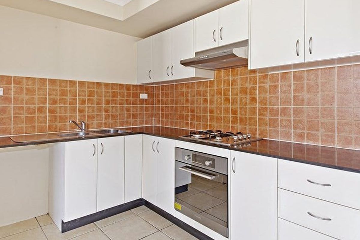 8 / 29 Kerrs Road, Lidcombe