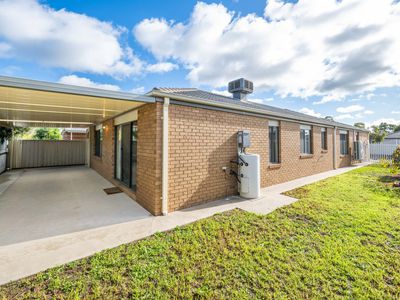 34 Nightingale Way, Shepparton