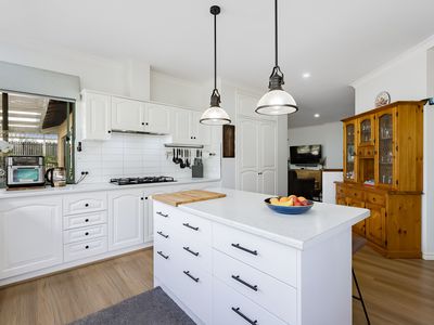 54 Oxley Road, Banjup