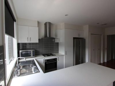 27 / 5 Peter Street, Grovedale