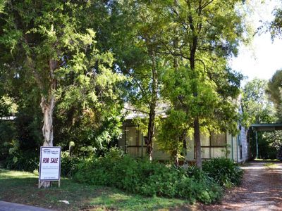 25 St Bernard Drive , Tawonga South
