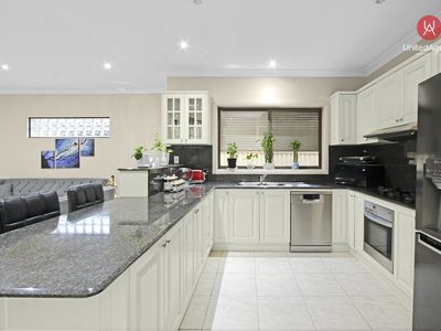 10 Murrumbidgee Street, Bossley Park