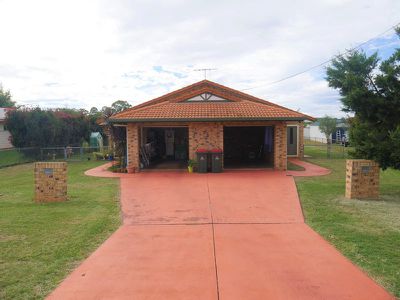 22 Windsor Circle, Kingaroy