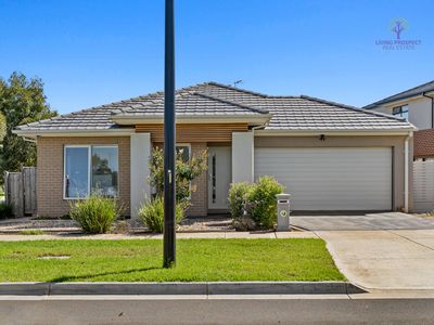 25 Kangaroo Crescent, Aintree