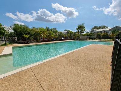21 / 1 Michel Place, Telina