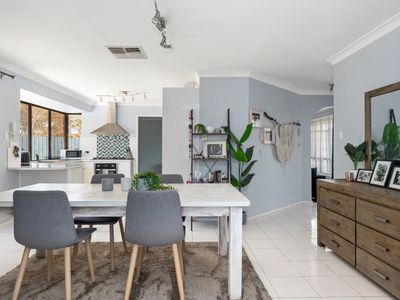 4 St John Grove, Hannans