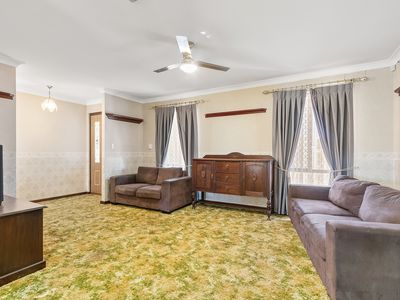 1 Bessant Court, Camillo