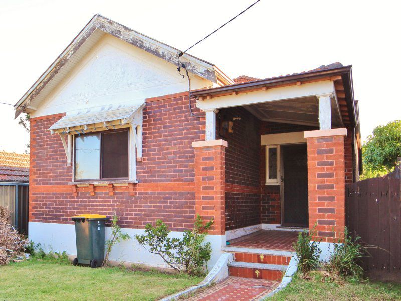 10 Hall Street, Belmore