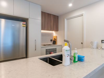 232 / 20 George Julius Avenue, Zetland