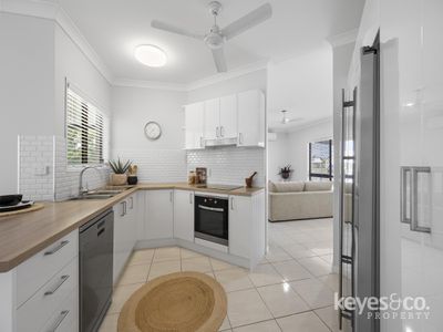 6 Viola Court, Annandale