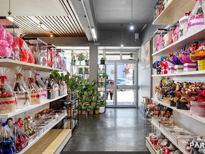 Unique Opportunity To Purchase a Florist and Gift Item Business