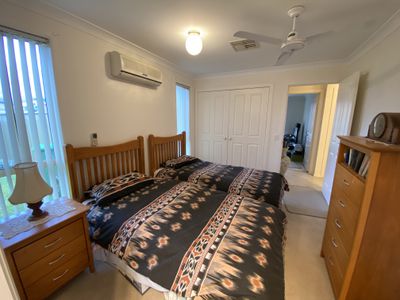 2 / 52 Mountford Crescent, East Albury