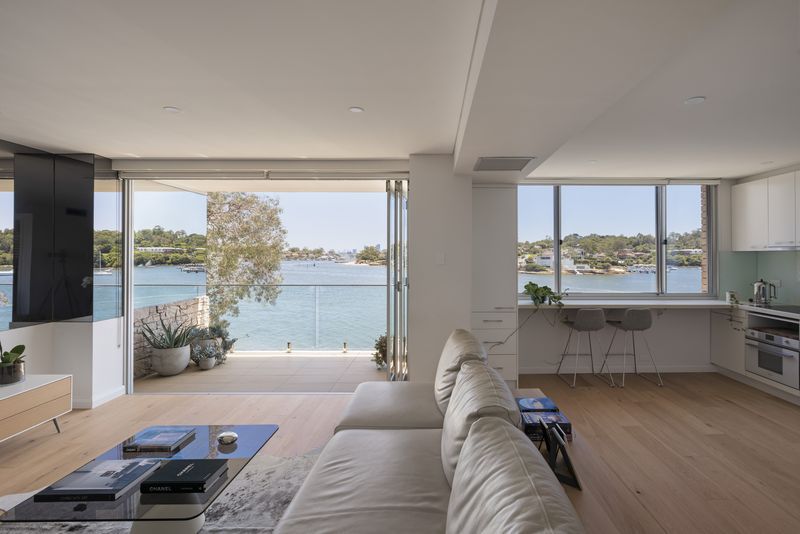 13 / 9 Bortfield Drive, Chiswick