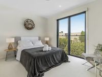 59 Theatre Drive, Benowa
