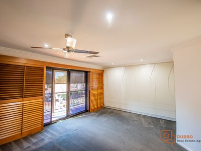 16 / 3 Royal Pines Close, Dubbo