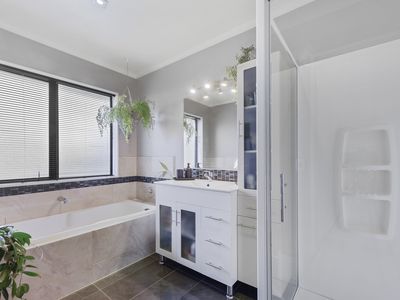 5 Bridgewater Lane, Stoke