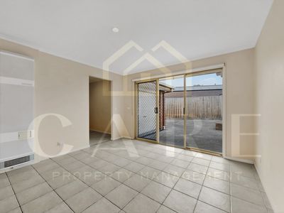 8 The Glade, Hampton Park