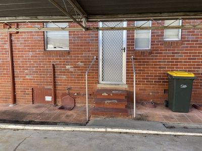 4 / 112 Belmore Street, Tamworth