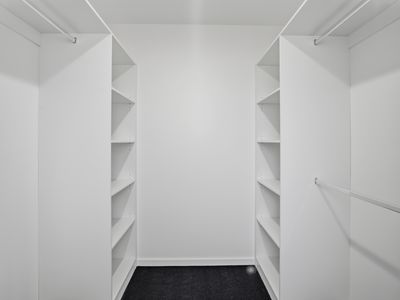 2 / 67 Parkfield Drive, Youngtown