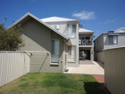 48 Moira Parade, Hawks Nest