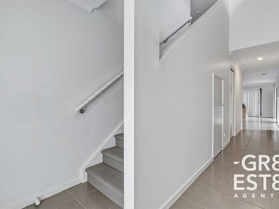 2 Nebula Lane, Cranbourne East