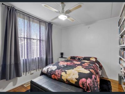 33 MARTINDALE CRESCENT, Seymour