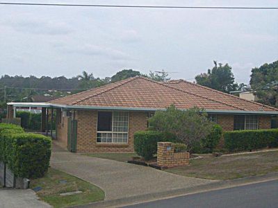 14 Bauple Crescent, Rochedale South