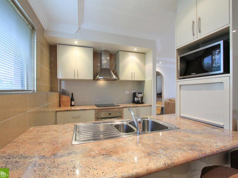 2 / 15 Virginia Street, Wollongong