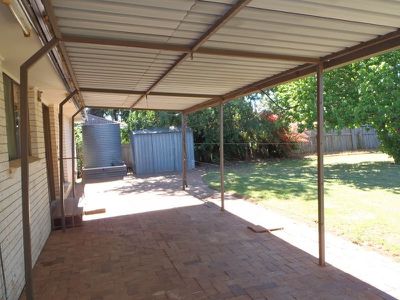 114 Baird Drive, Dubbo